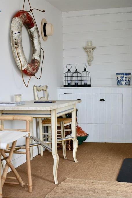 A Unique, Off-Grid Eco Friendly Beach House. Wolferton  Eksteriør bilde